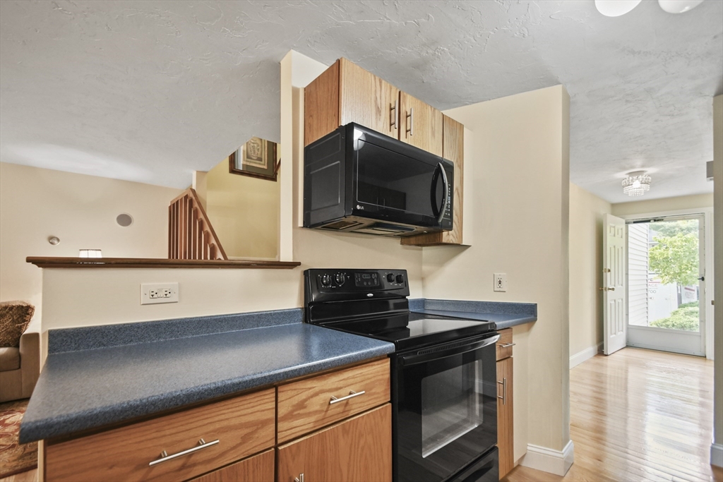 76 Samuel Drive 76