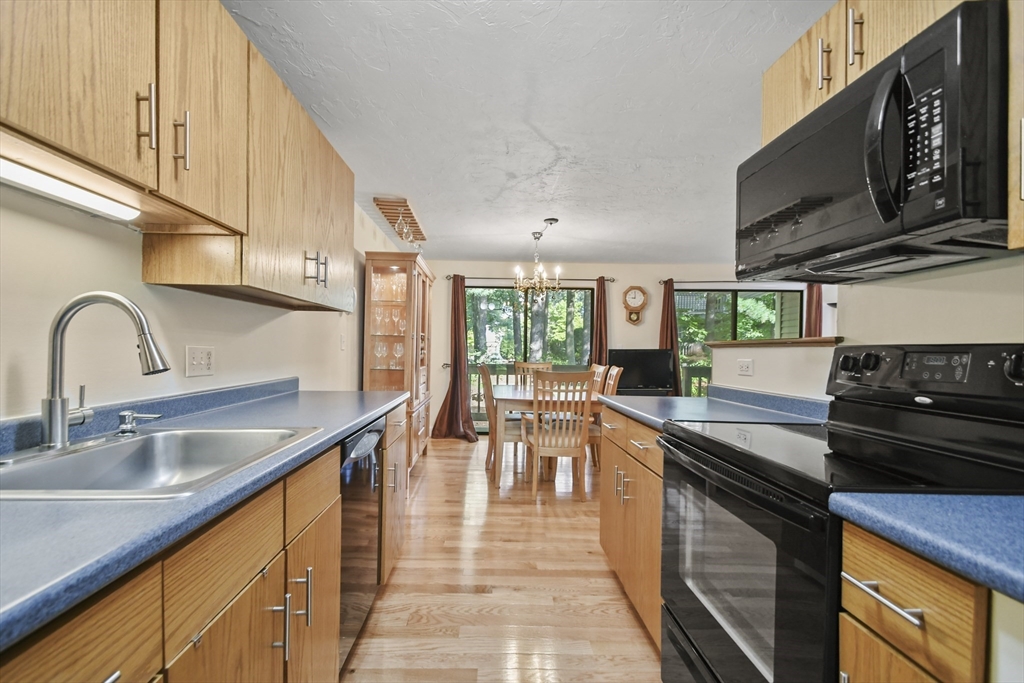 76 Samuel Drive 76