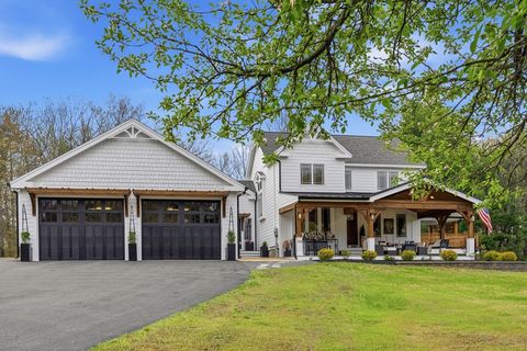 Photo of 158 Pinecrest Rd, Litchfield, NH 03052 (MLS # 73528460)