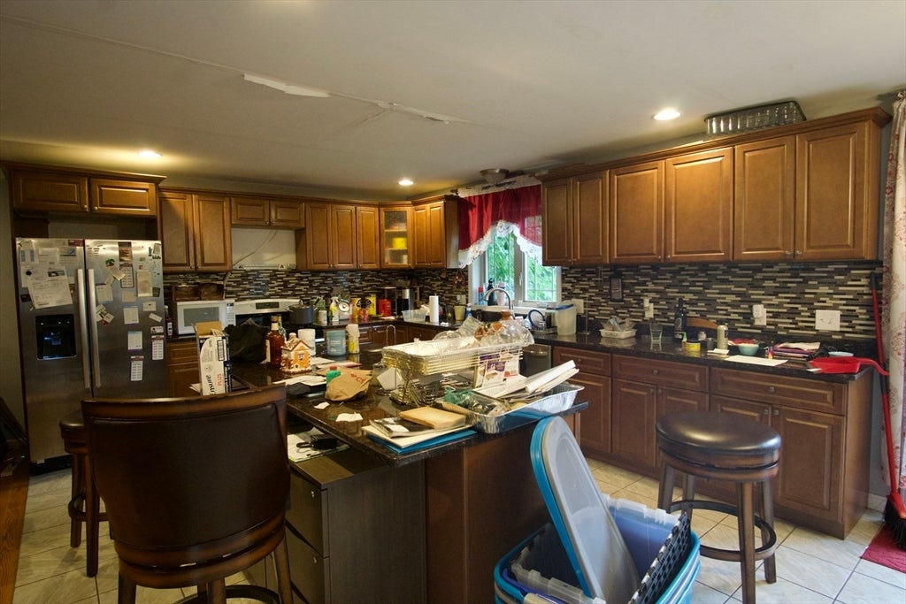 1289 Bay St, Springfield, MA, 1289 Bay St, Springfield, MA Photo #4