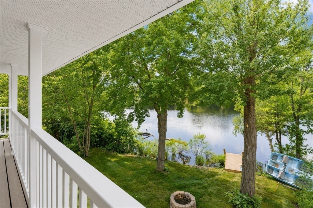 86 Lakeview Ave