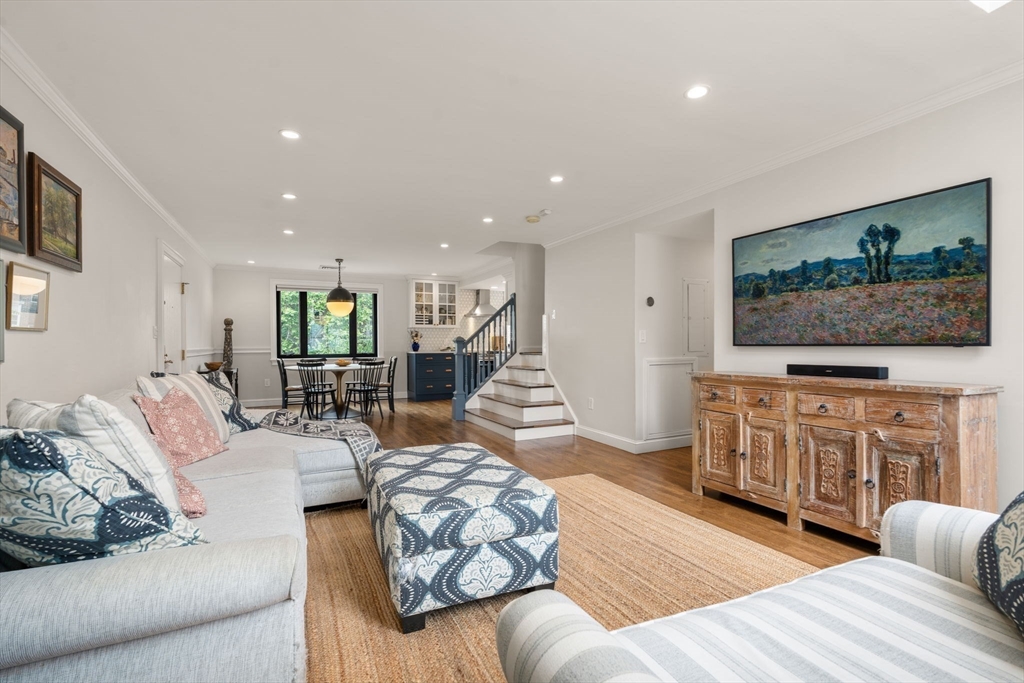 28 Parkman St 4