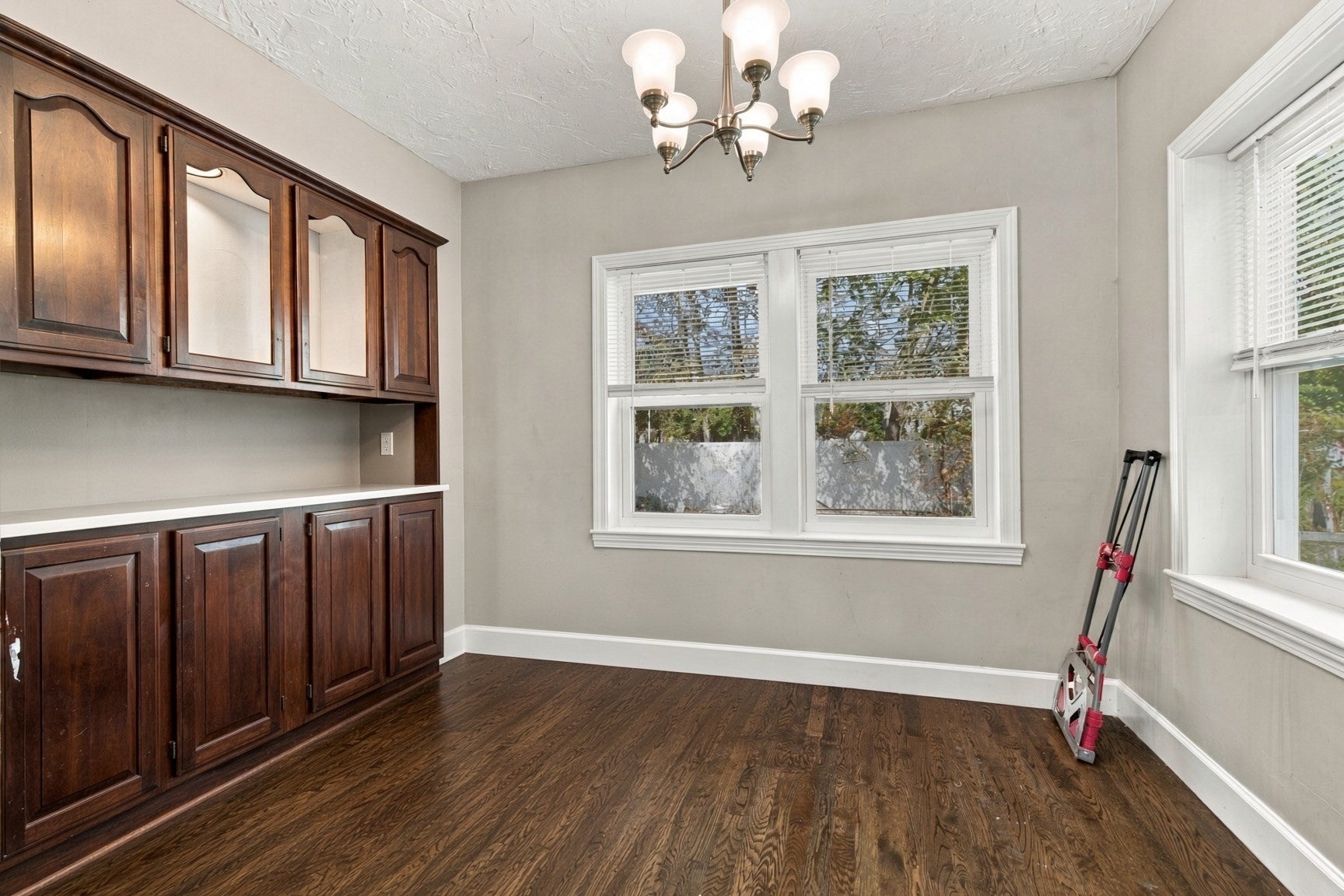 463 Pleasant Street, East Bridgewater, MA Photo #12