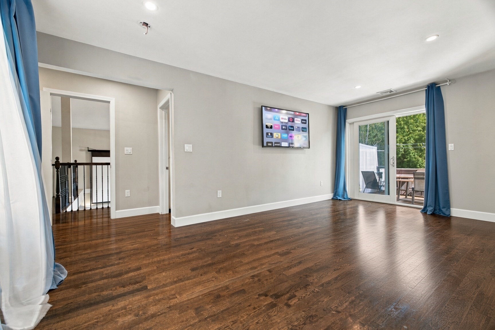 463 Pleasant Street, East Bridgewater, MA Photo #21