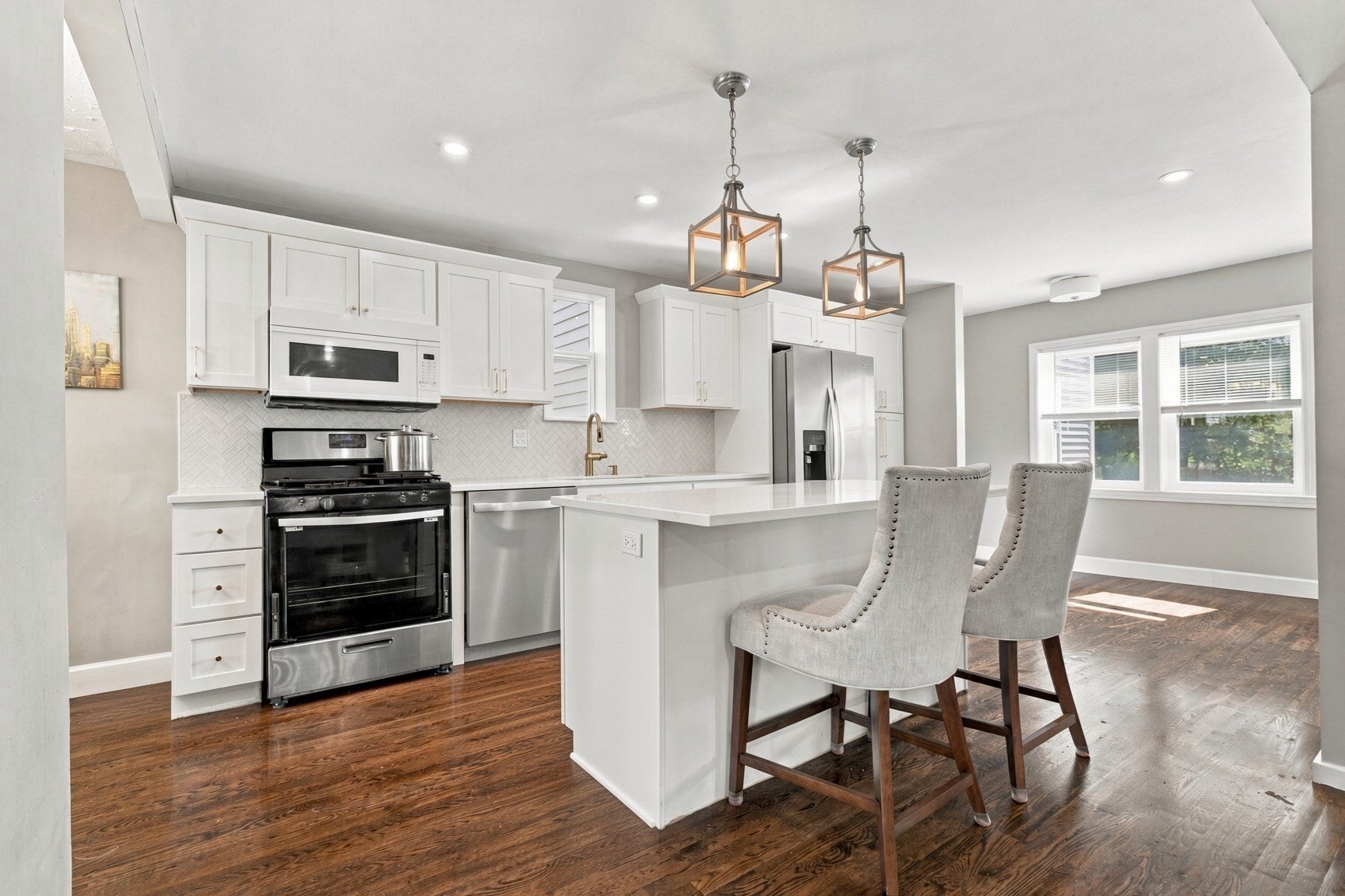 463 Pleasant Street, East Bridgewater, MA Photo #10
