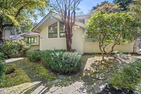60 Aaron Way Carlisle MA 01741