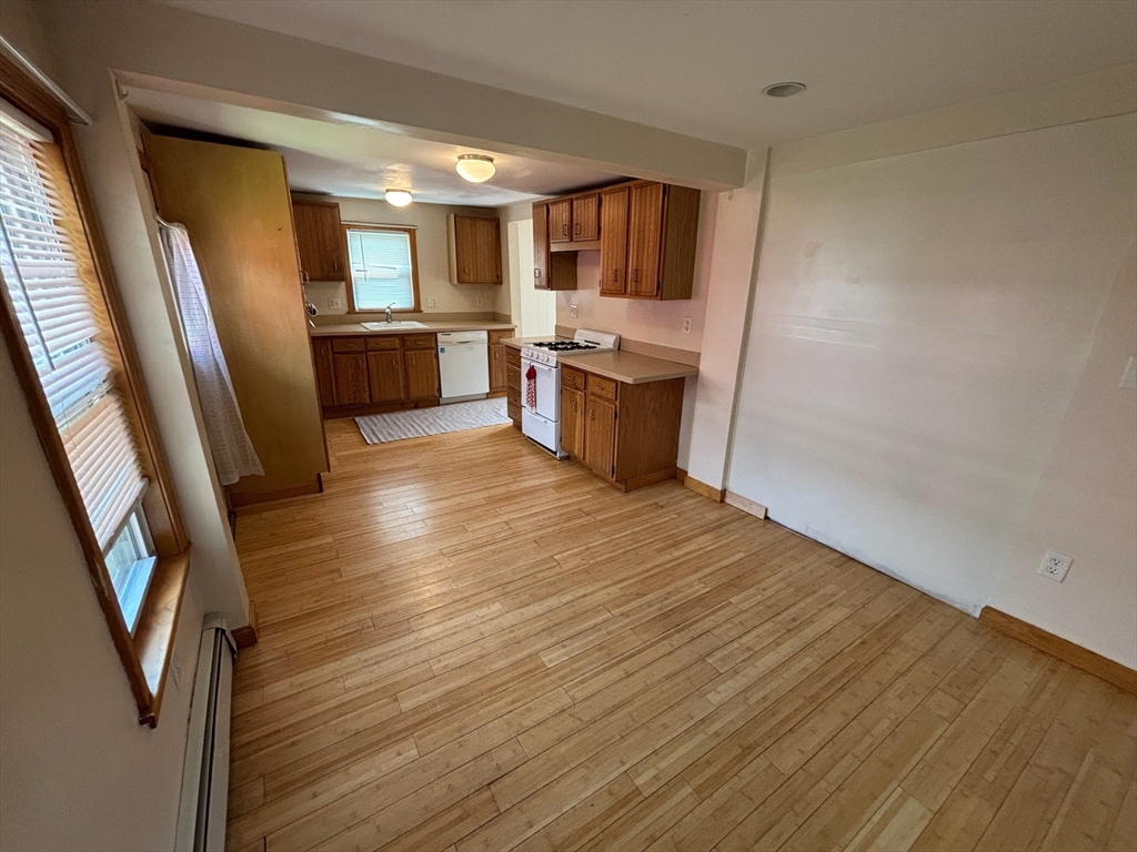 24 Myrtle St, Weymouth, MA, 24 Myrtle St, Weymouth, MA Photo #6