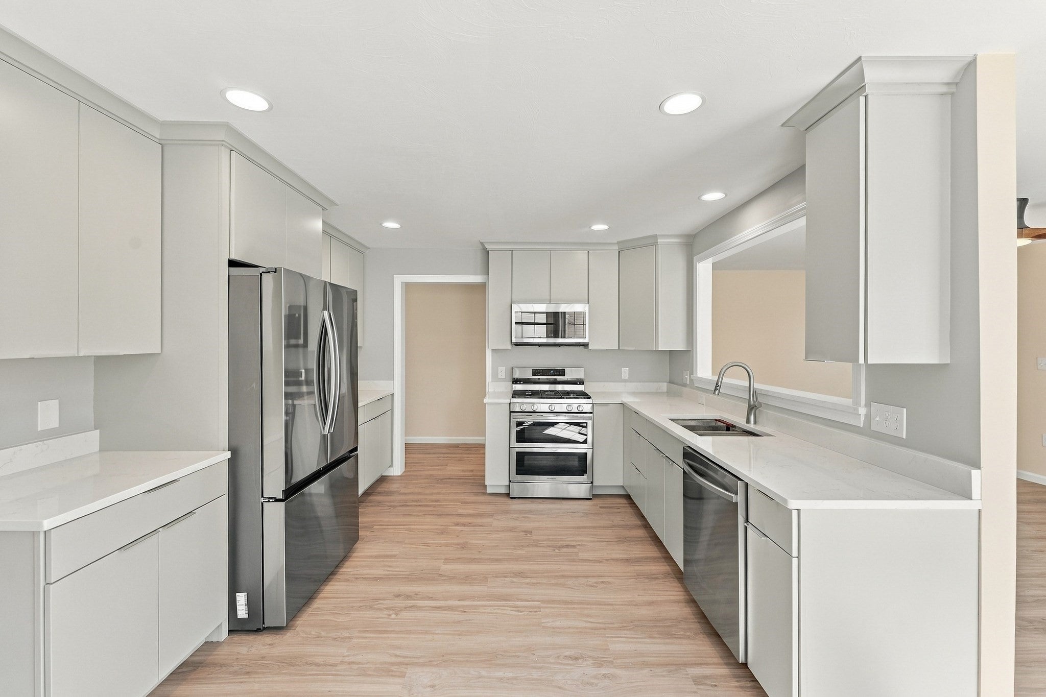 14 Crab Apple Ln #14, Franklin, MA, 14 Crab Apple Ln #14, Franklin, MA Photo #3