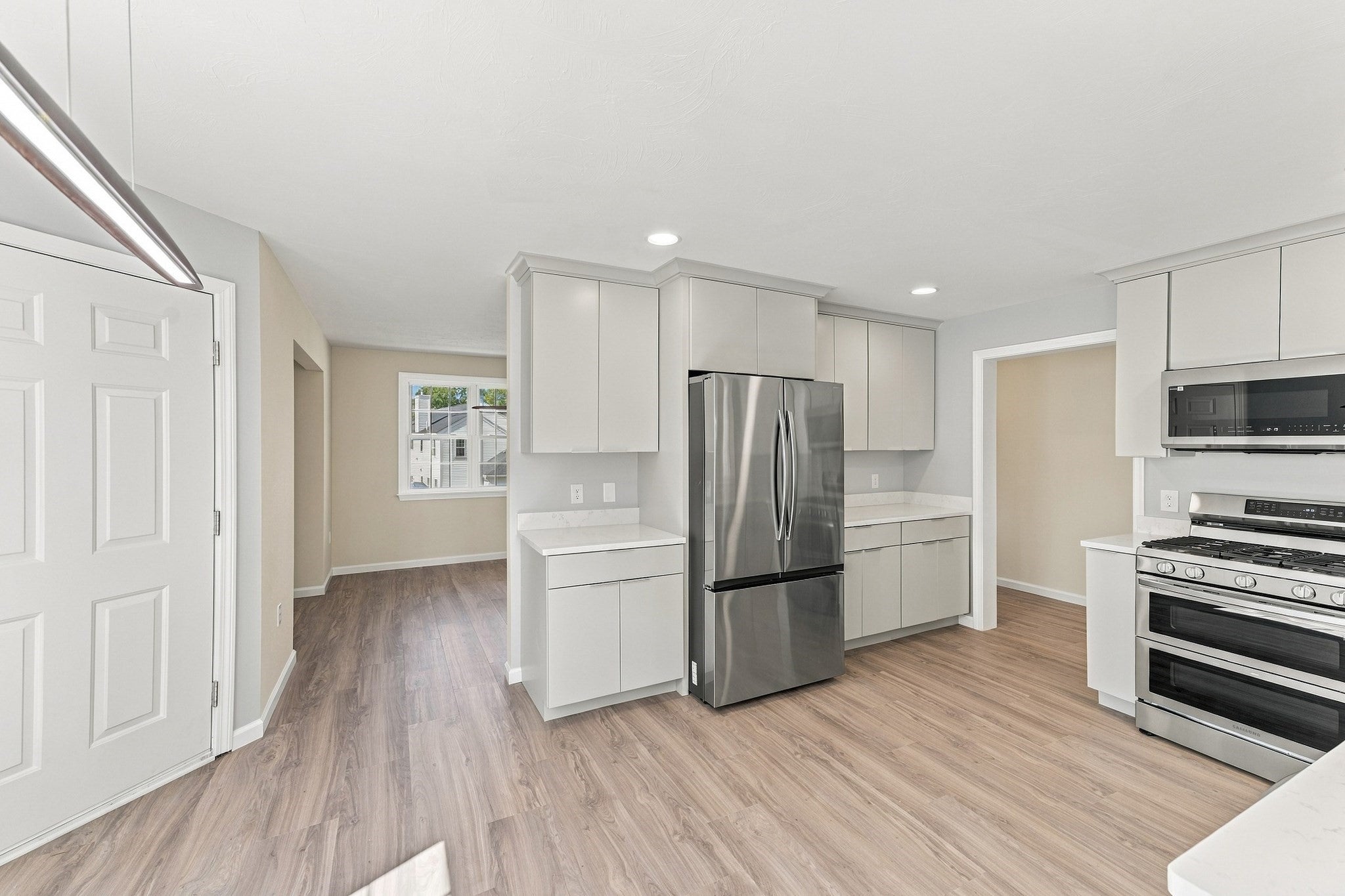 14 Crab Apple Ln #14, Franklin, MA, 14 Crab Apple Ln #14, Franklin, MA Photo #4