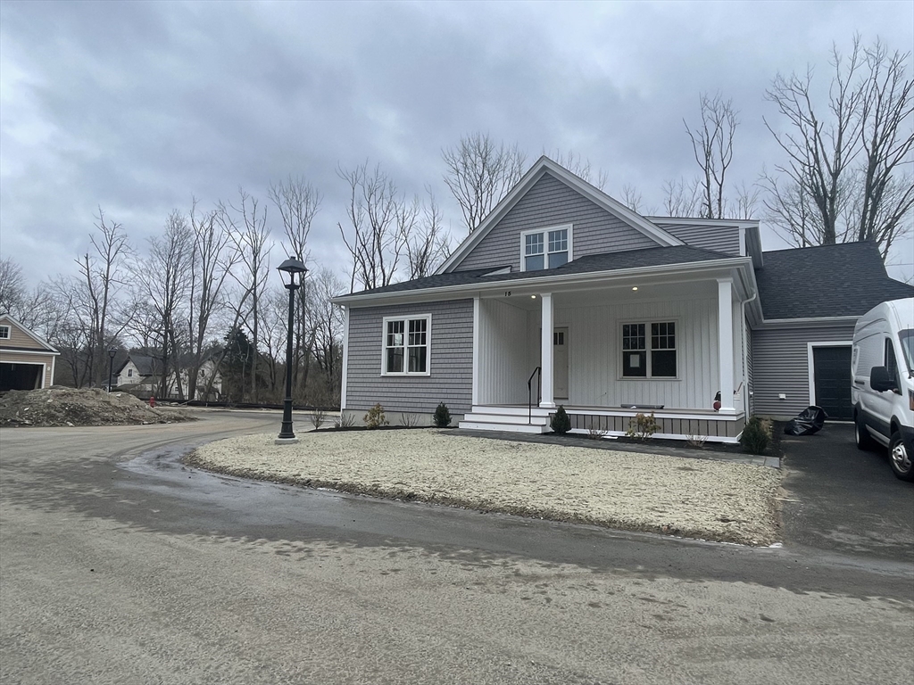15 Coach Road