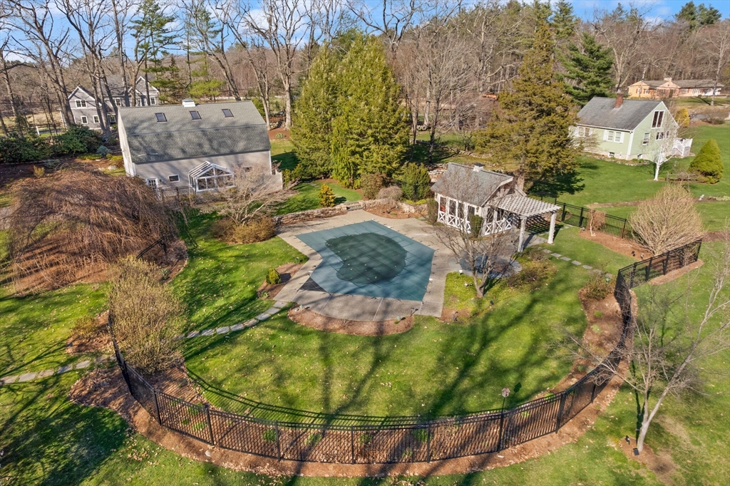 100 Parmenter Rd