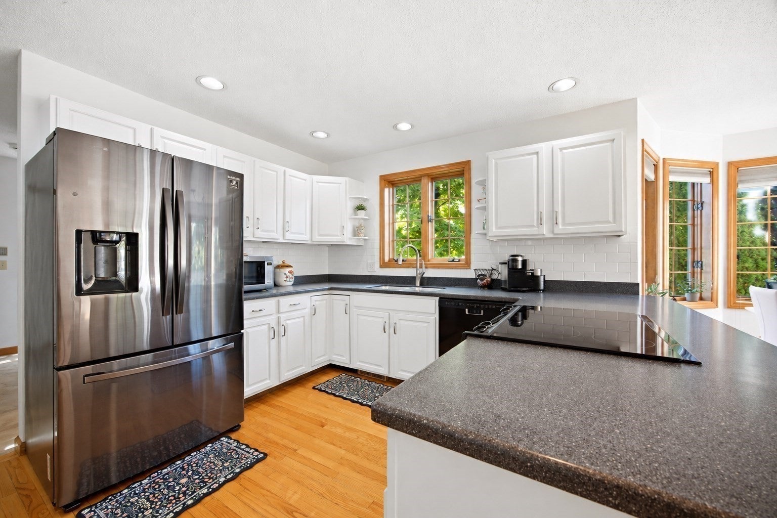 15 Tamarack Dr, East Longmeadow, MA, 15 Tamarack Dr, East Longmeadow, MA Photo #2