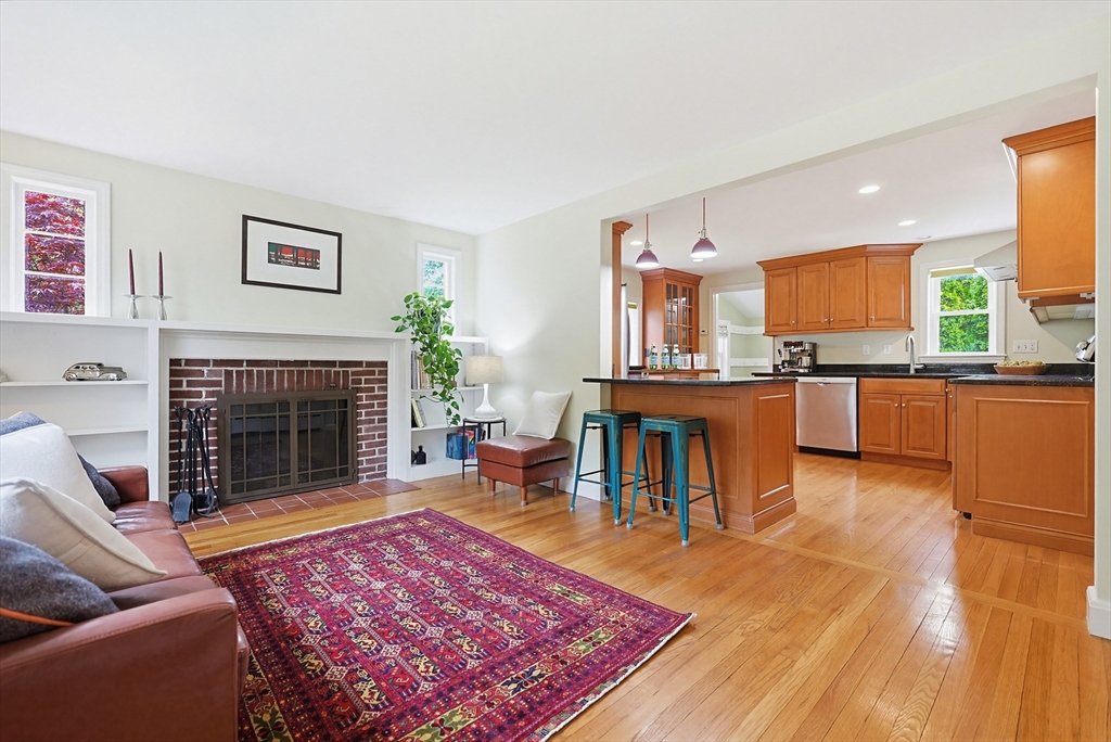 13 Lawrence Circle