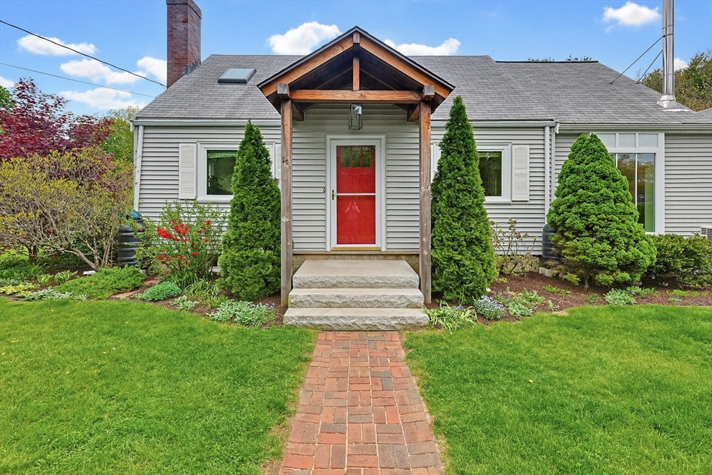 13 Lawrence Circle