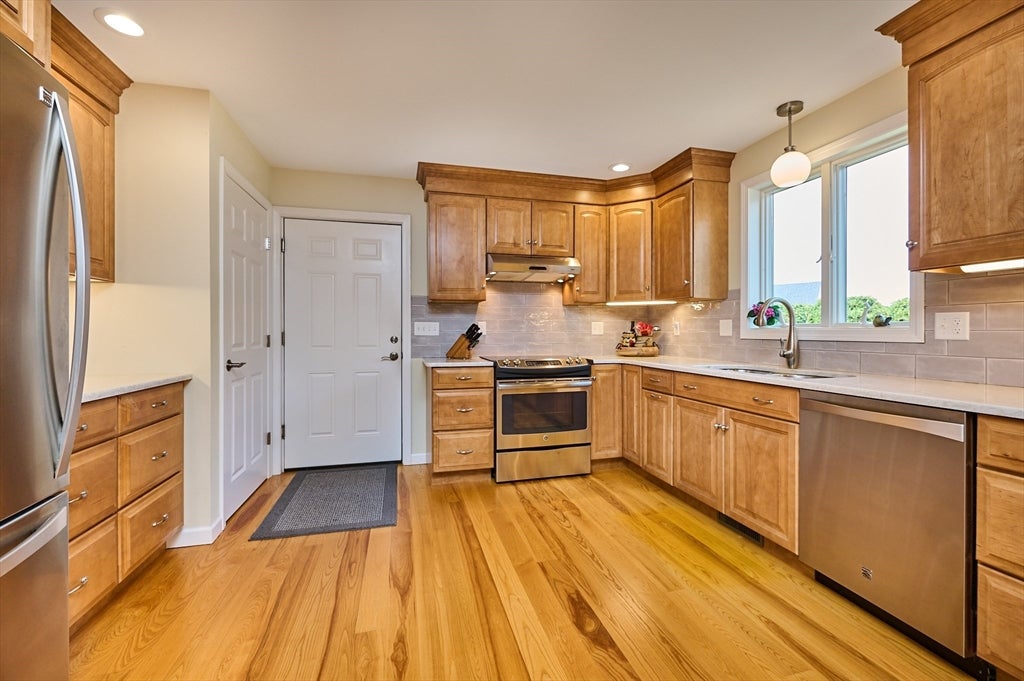 420 Hadley Rd, Sunderland, MA, 420 Hadley Rd, Sunderland, MA Photo #8