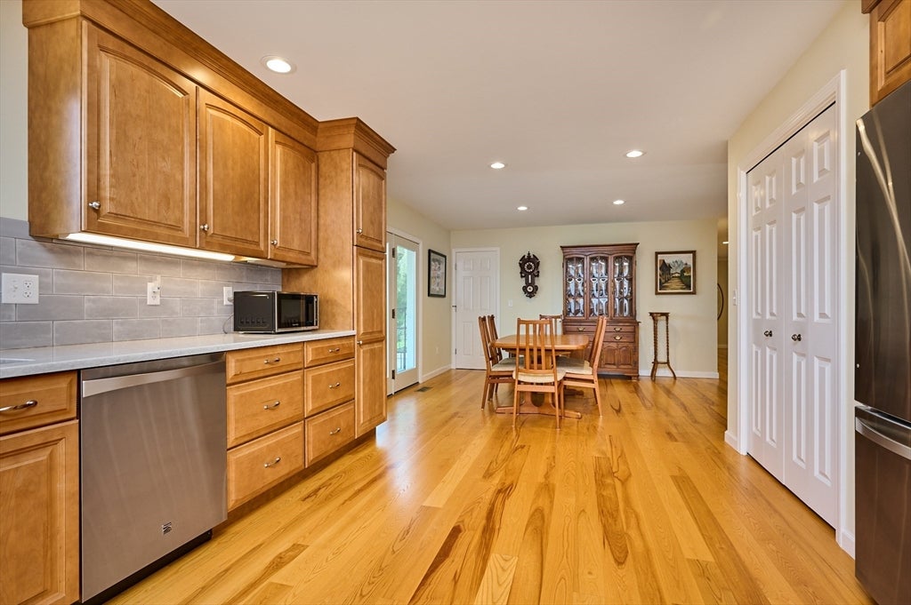 420 Hadley Rd, Sunderland, MA, 420 Hadley Rd, Sunderland, MA Photo #10