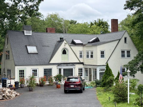 Photo of 234 Worcester LN, Waltham, MA 02451 (MLS # 73593562)