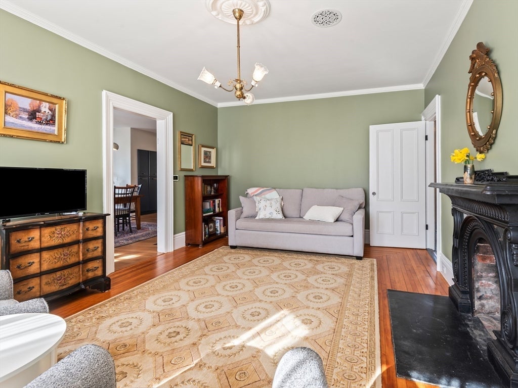 226 Wood St, Hopkinton, MA, 226 Wood St, Hopkinton, MA Photo #4