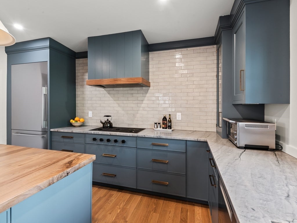 226 Wood St, Hopkinton, MA, 226 Wood St, Hopkinton, MA Photo #8