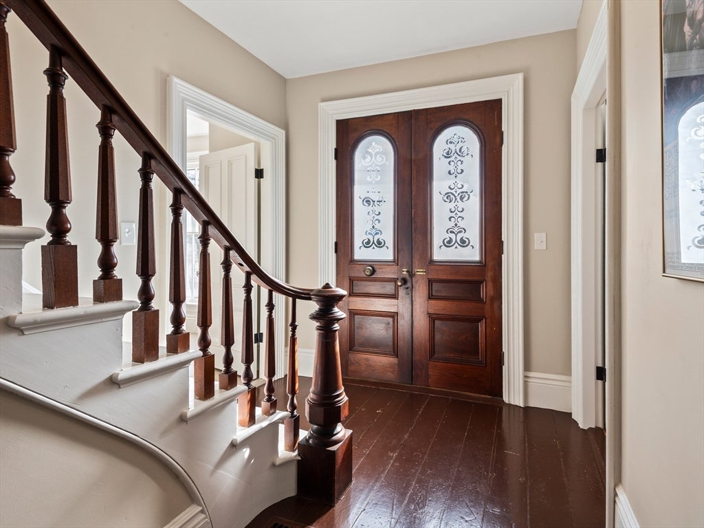 226 Wood St, Hopkinton, MA, 226 Wood St, Hopkinton, MA Photo #2