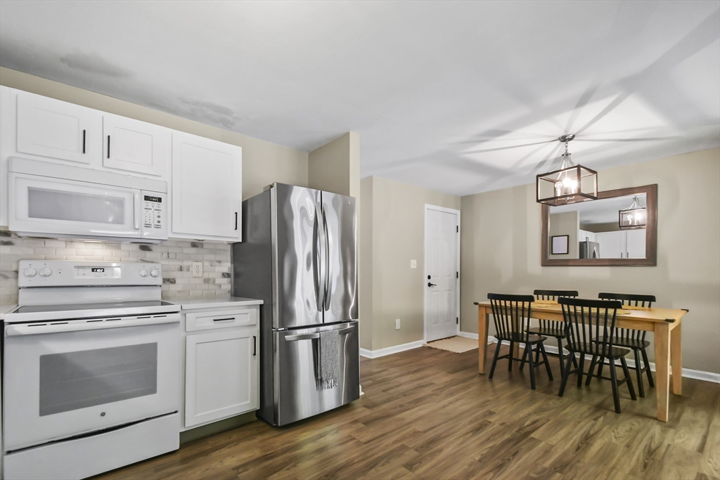 40 Country Hill Ln 40