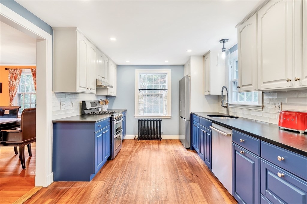 3 White Rd