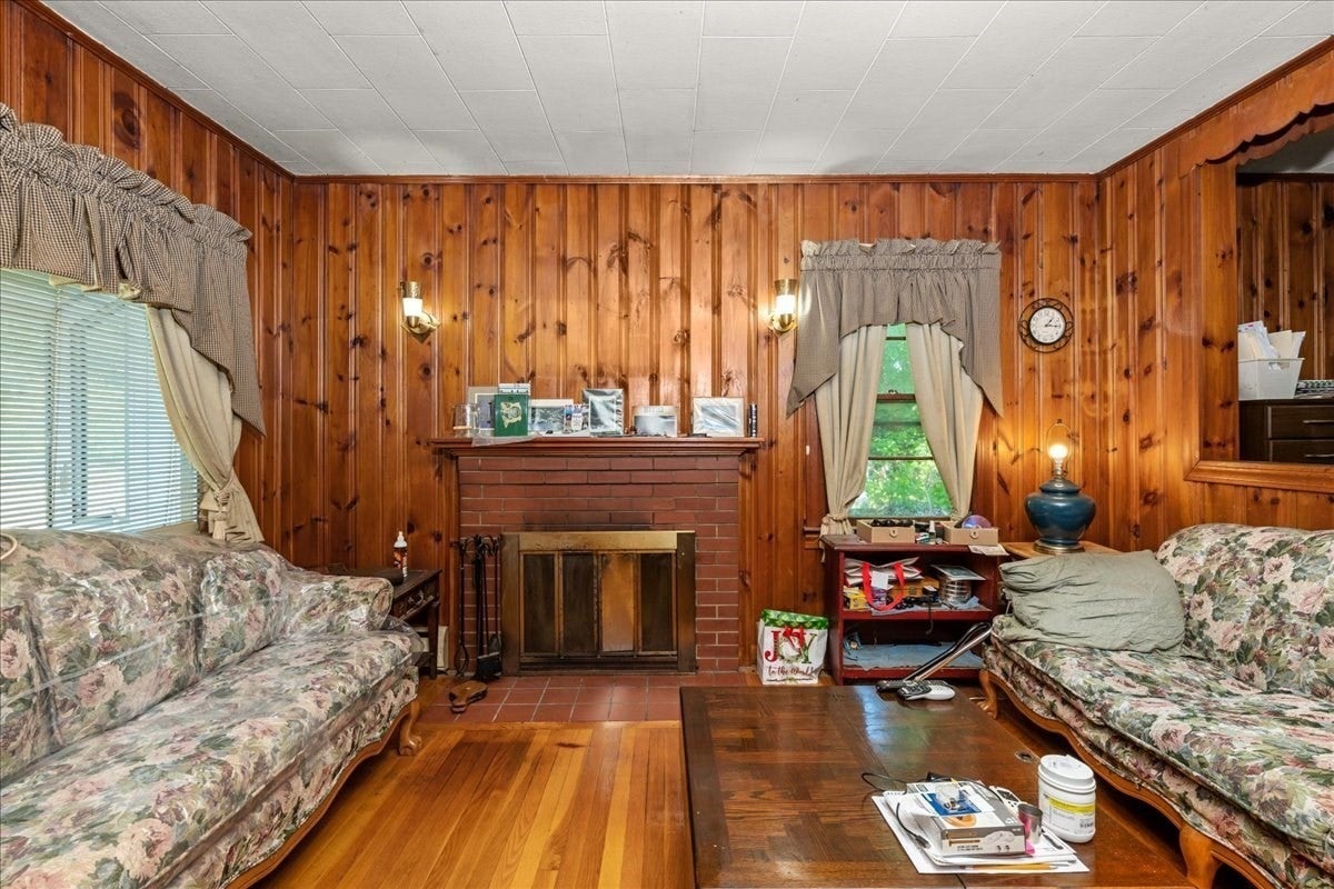 15 Anglin Ln, Shrewsbury, MA Photo #6