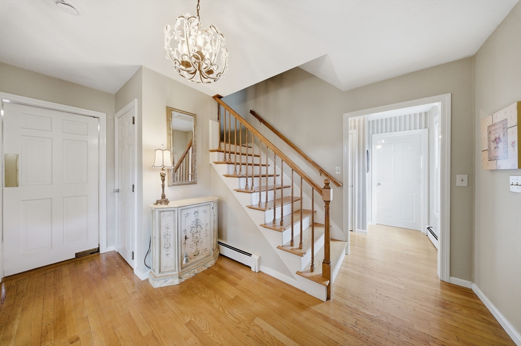 157 Rolling Meadow Dr