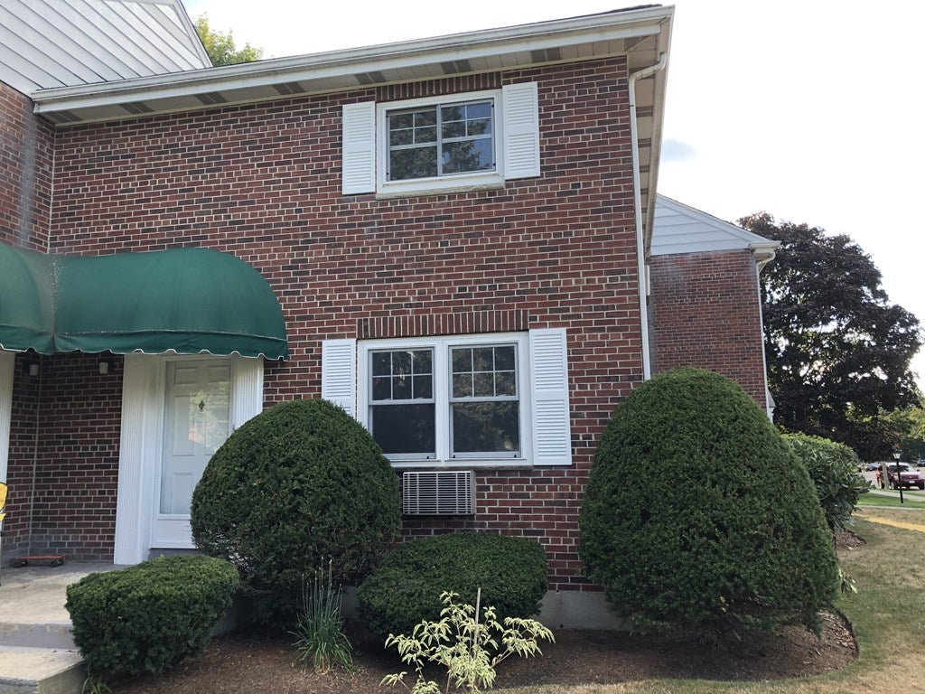 132 Emerson Gardens Rd #132, Lexington, MA, 132 Emerson Gardens Rd #132, Lexington, MA Photo #2