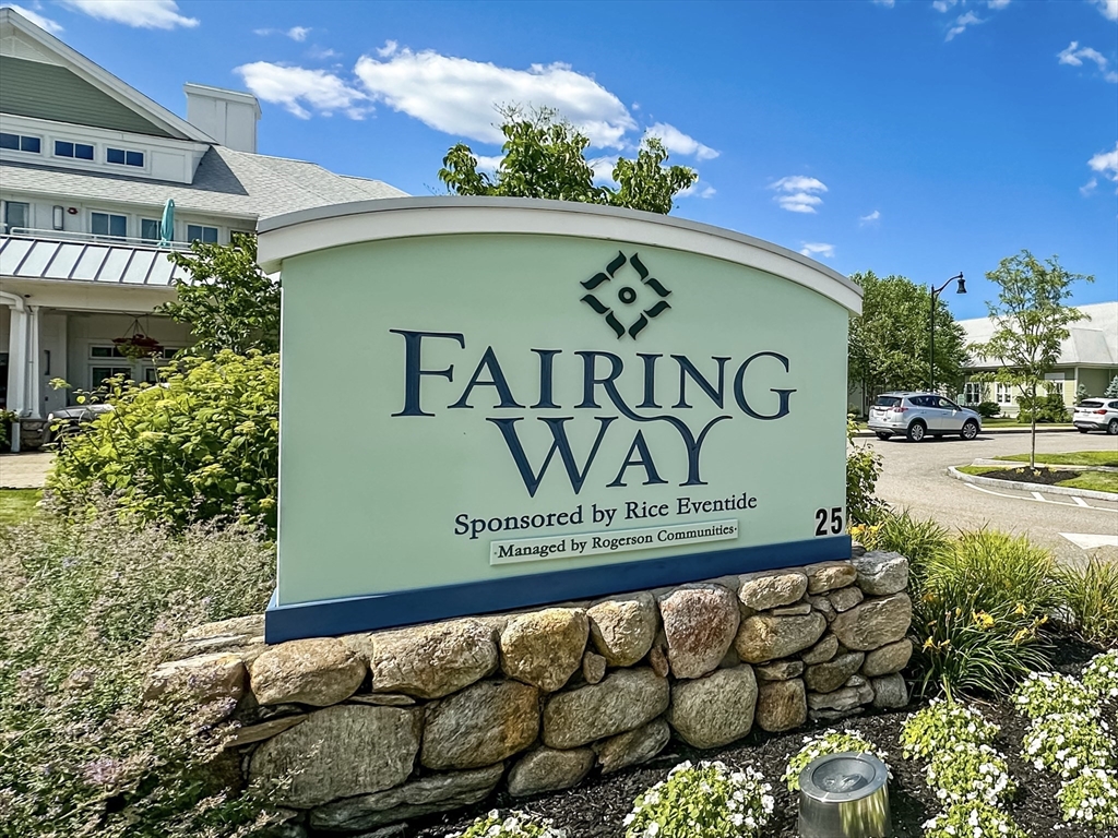 25 Stonehaven Dr. 412