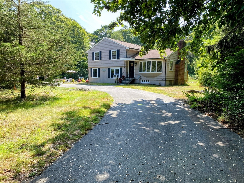 180 Moulton St