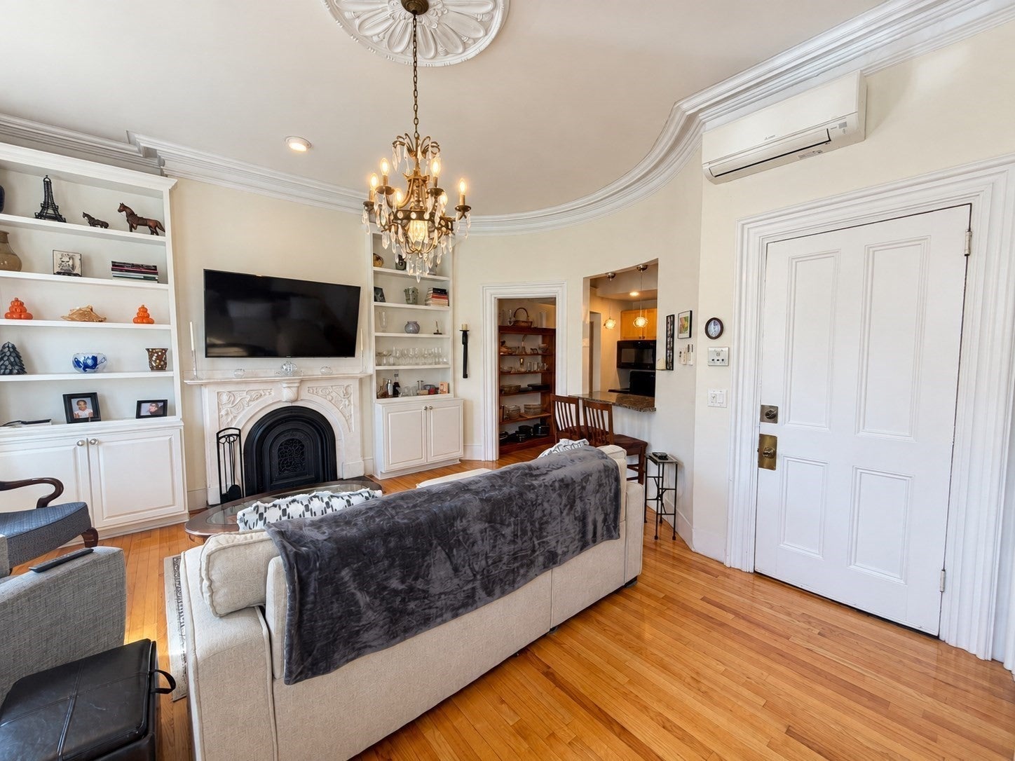 597 Tremont Street #3, Boston, MA, 597 Tremont Street #3, Boston, MA Photo #2