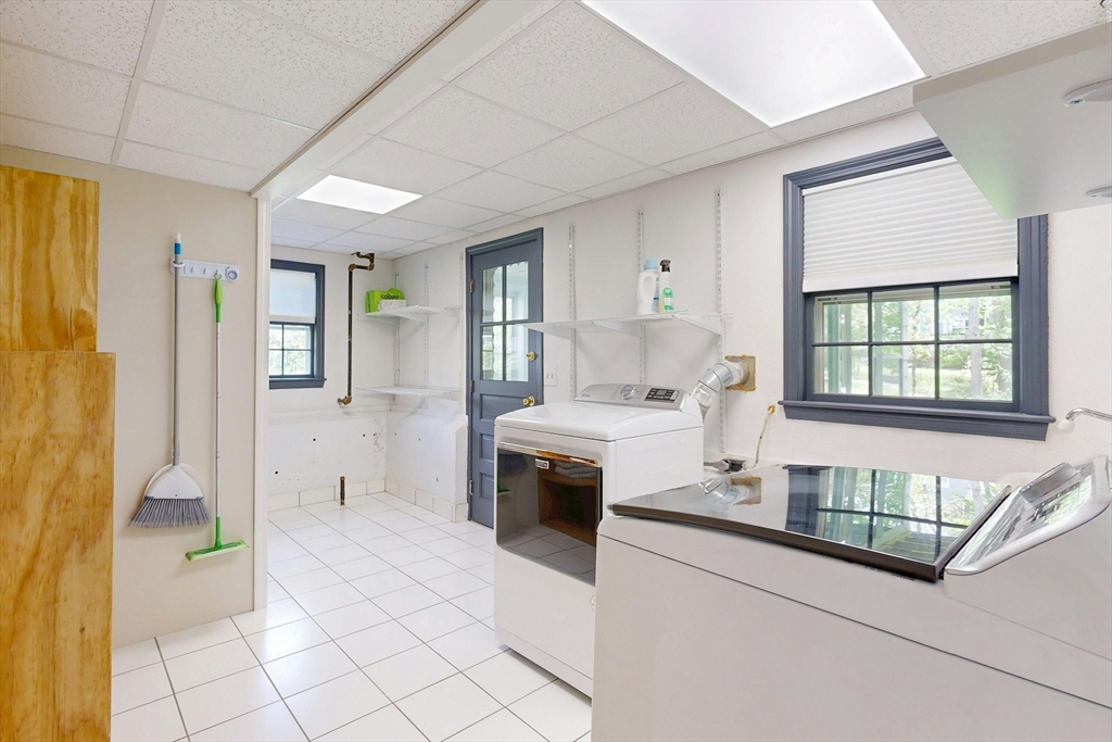 18 Emerson Rd, Medfield, MA Photo #26