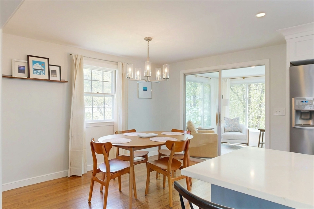 18 Emerson Rd, Medfield, MA Photo #10