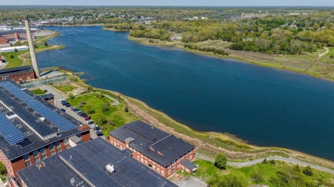 Photo of 194-R Riverside Ave, New Bedford, MA 02746 (MLS # 73519525)
