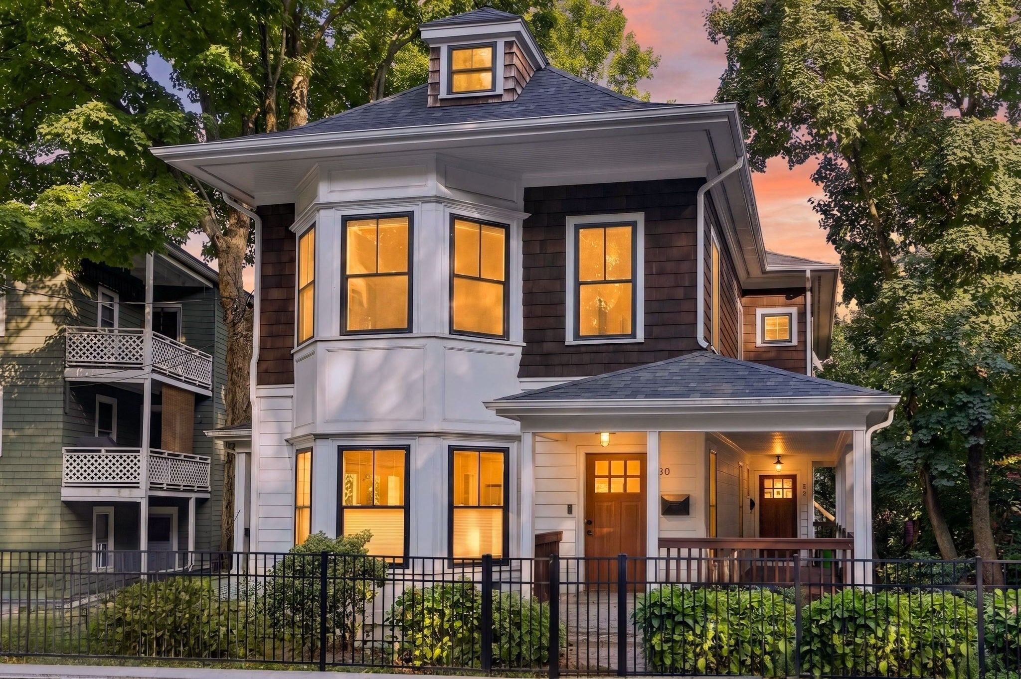 Photo of 30 Chestnut Sq, Boston, MA