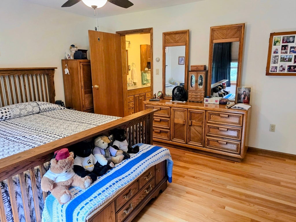 388 Sherbert Rd, Ashburnham, MA Photo #16