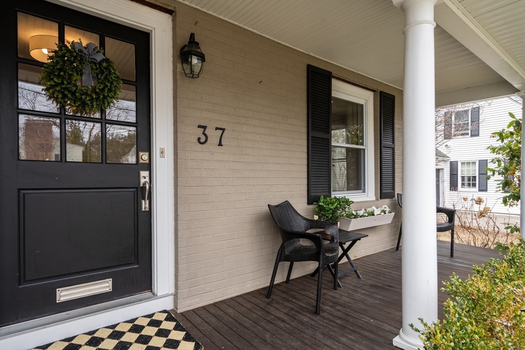 37 Philbrick Rd