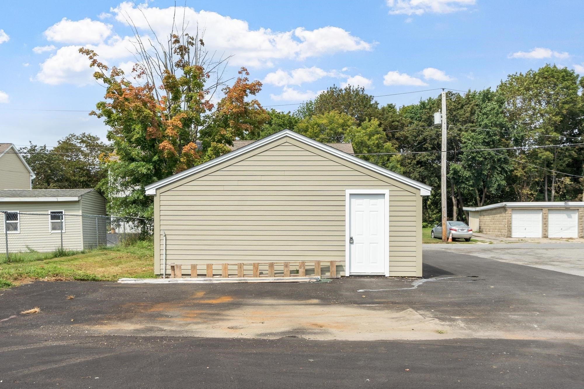 448 High Street, Clinton, MA, 448 High Street, Clinton, MA Photo #8