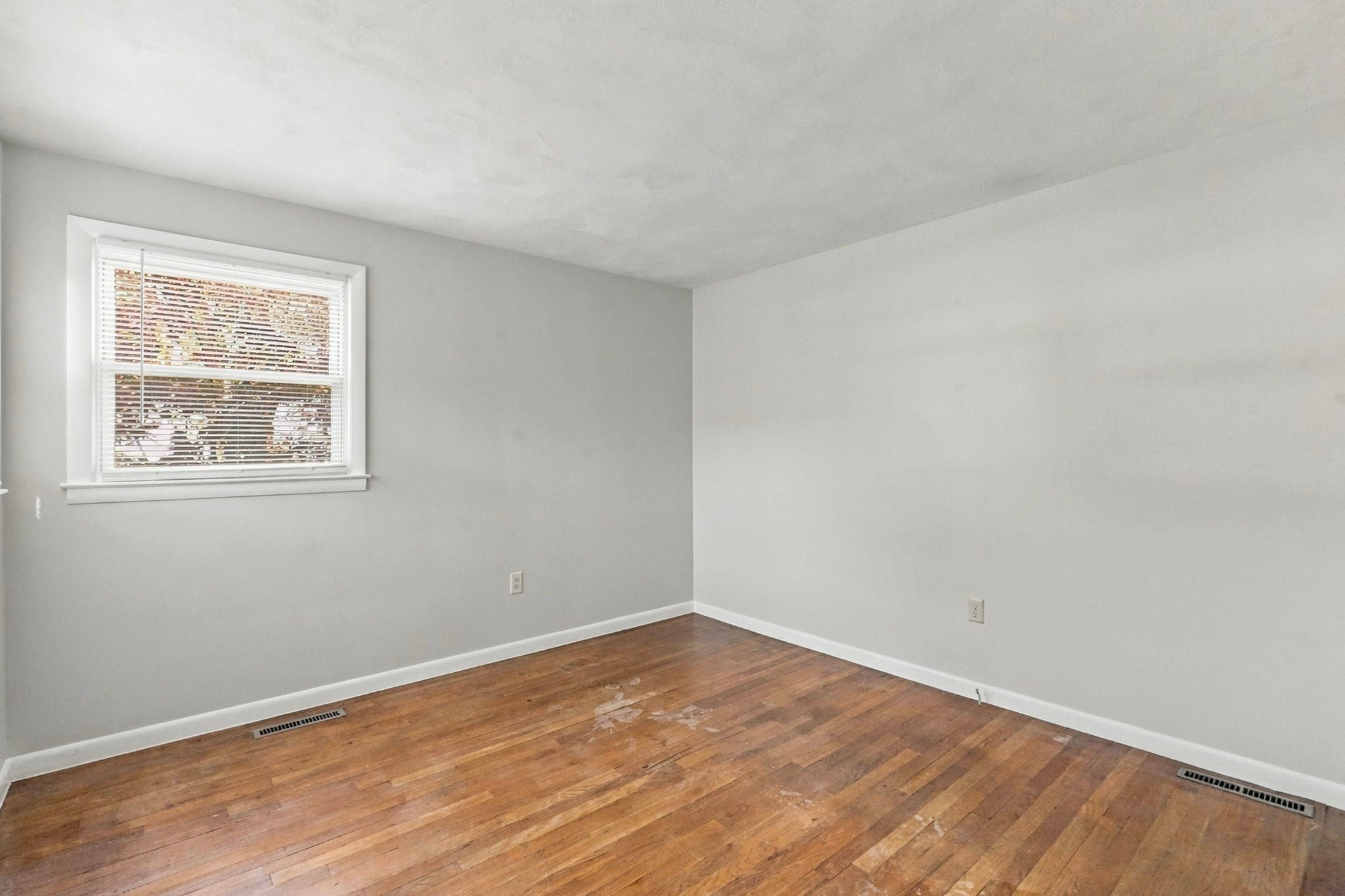86 Herrman Street, West Springfield, MA, 86 Herrman Street, West Springfield, MA Photo #22