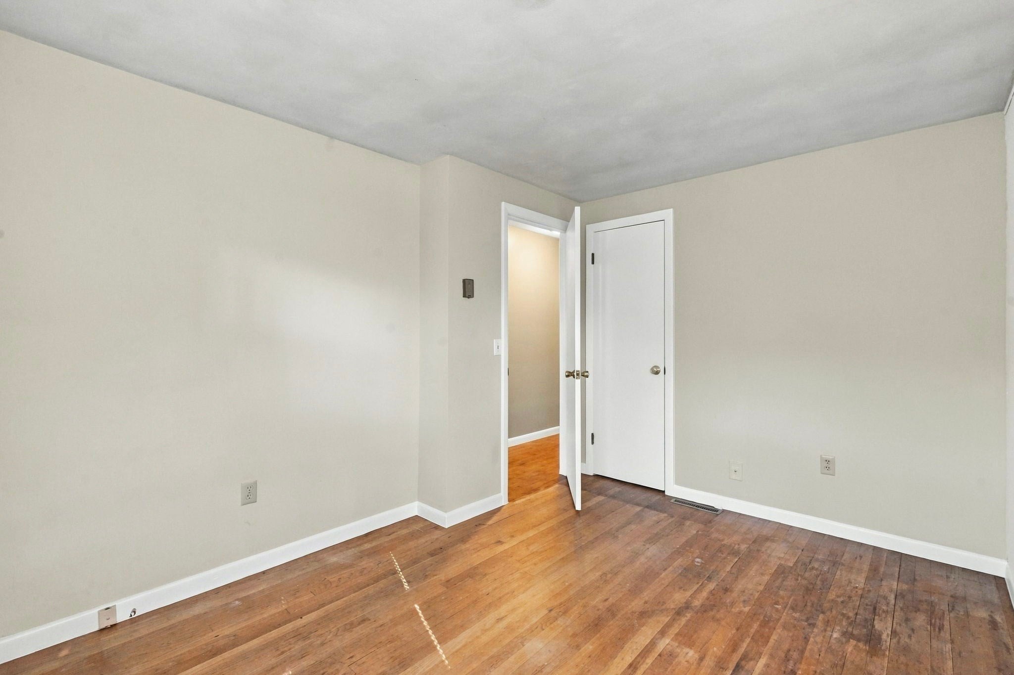 86 Herrman Street, West Springfield, MA, 86 Herrman Street, West Springfield, MA Photo #23