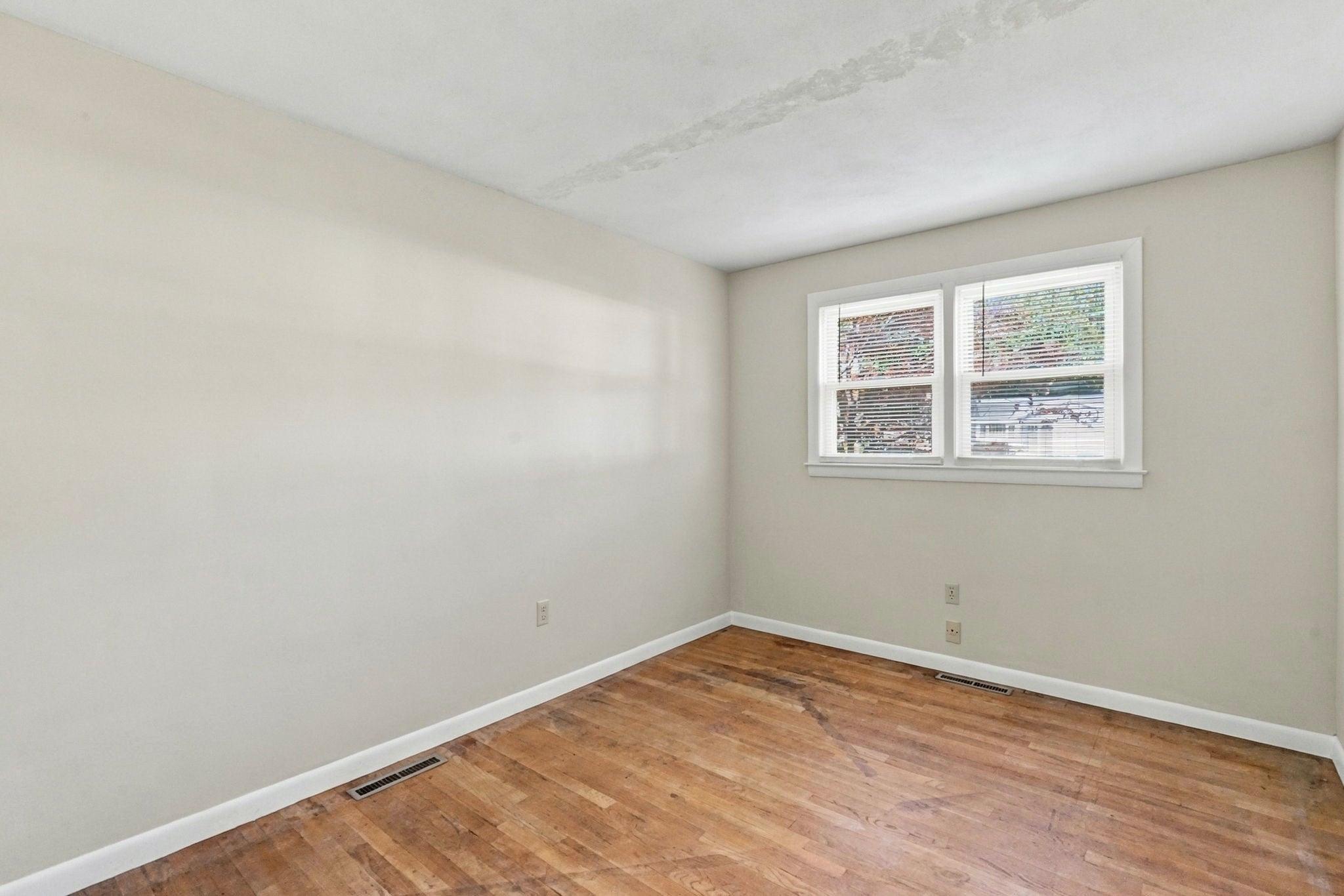 86 Herrman Street, West Springfield, MA, 86 Herrman Street, West Springfield, MA Photo #19