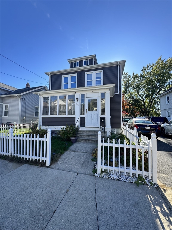 121 Wait St