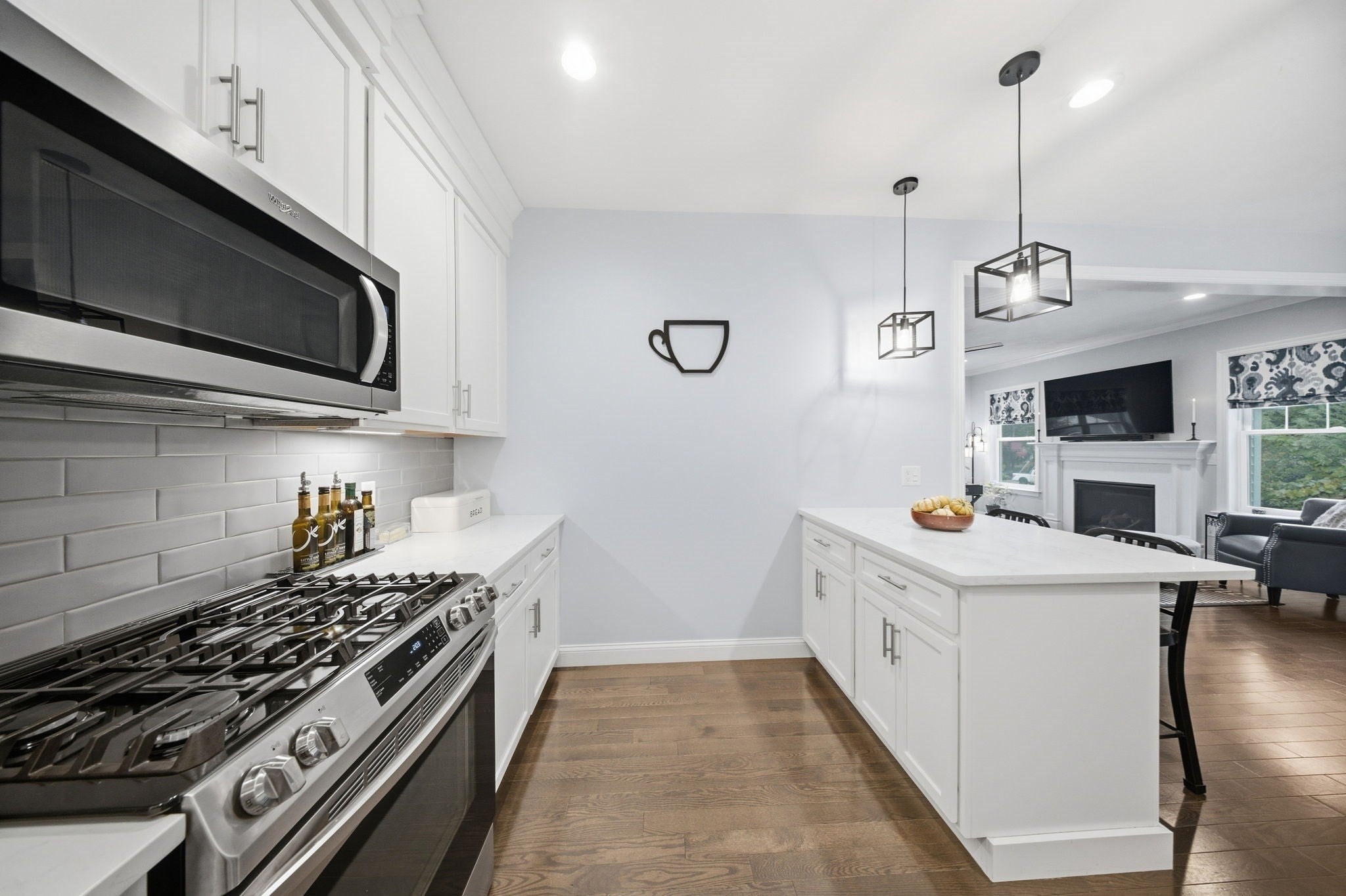 1093 Washington St #1093, Holliston, MA Photo #6
