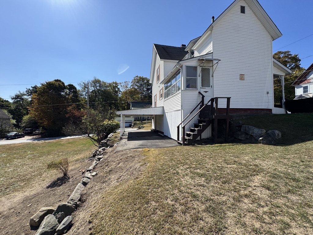121 Pleasant St