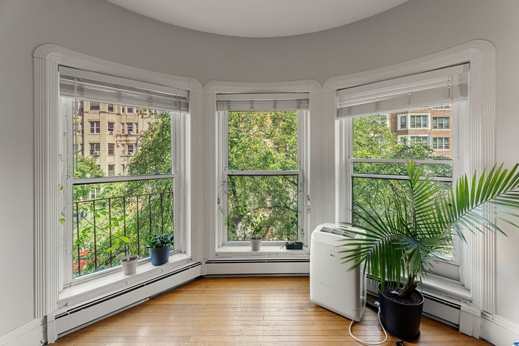 511 Beacon St F-11