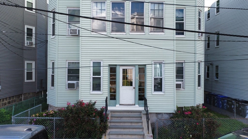 11 Courtland Rd