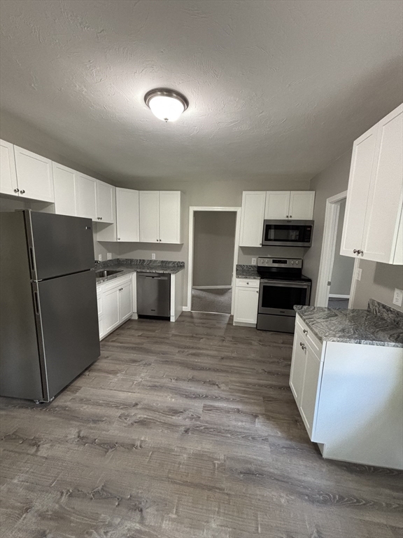 8 Quincy Ave 1