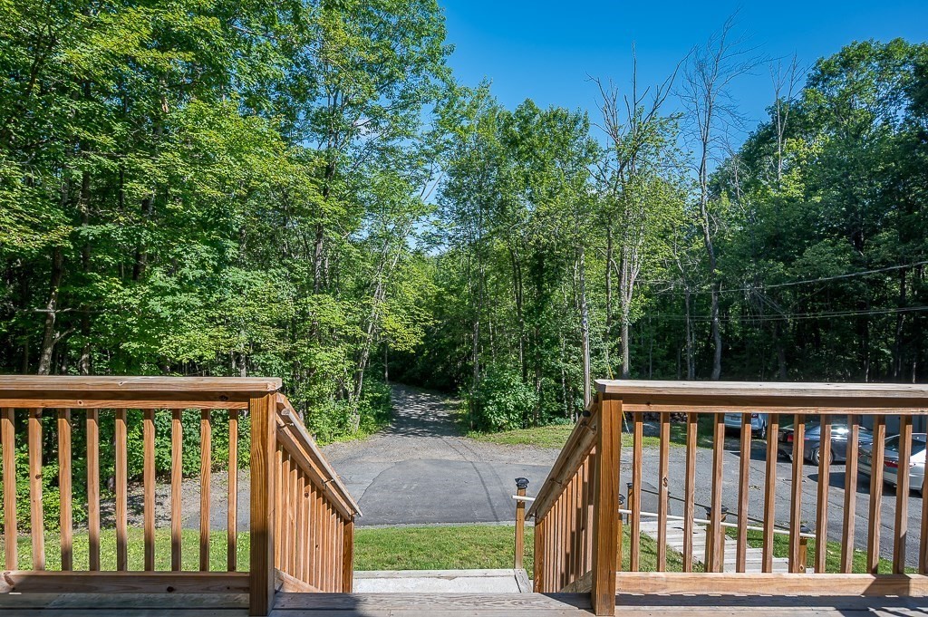 30-32 Rolling Acres Rd