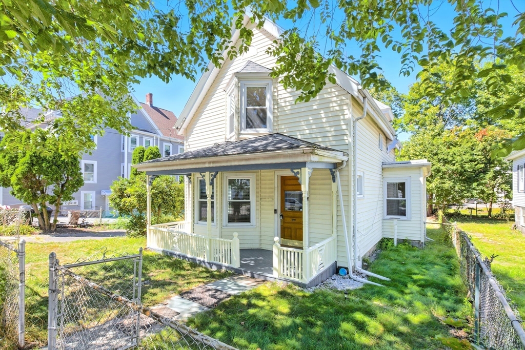 55 Warren Ave